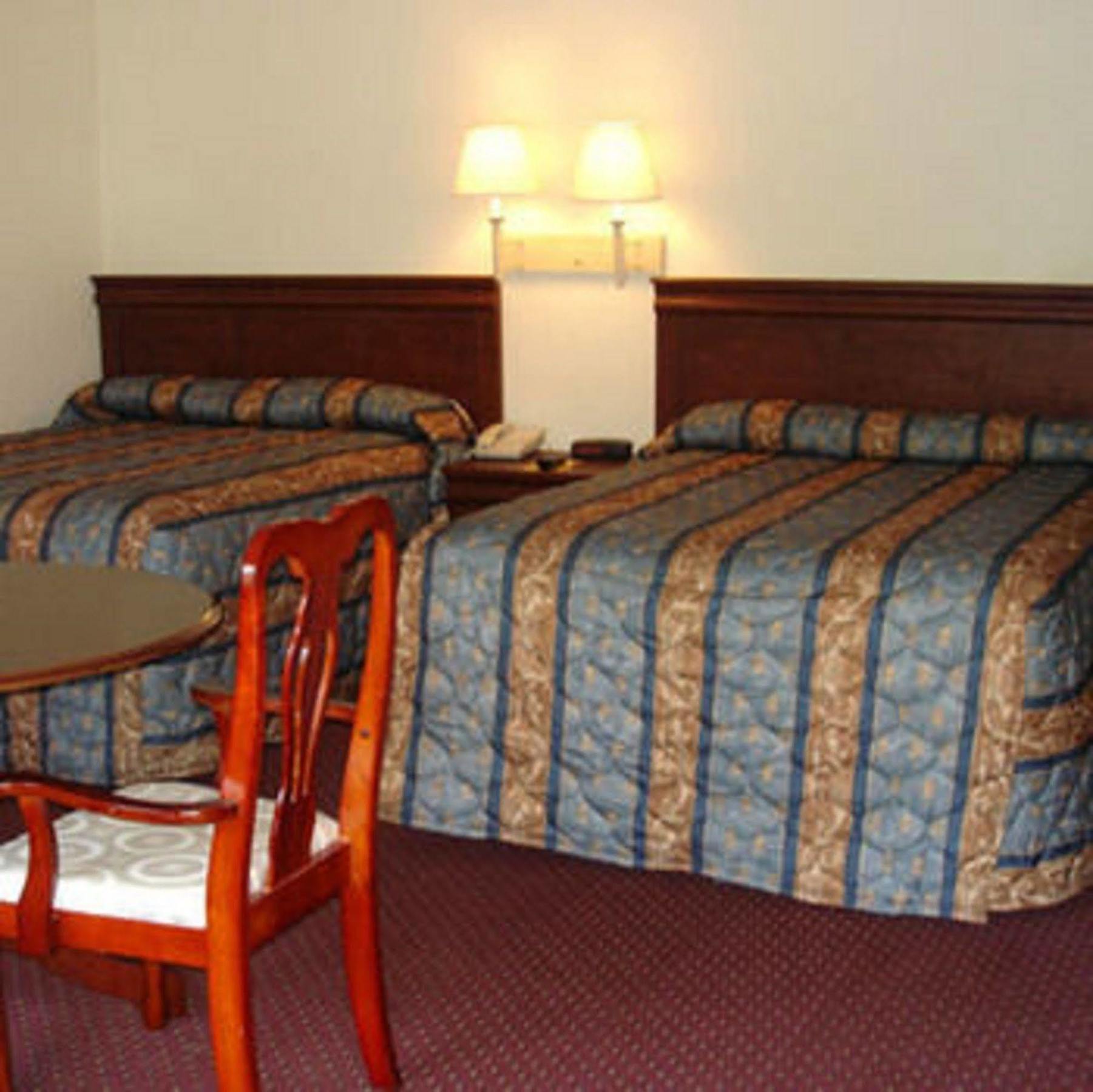 The Whispering Pines Motel- Whitestone White Stone Номер фото